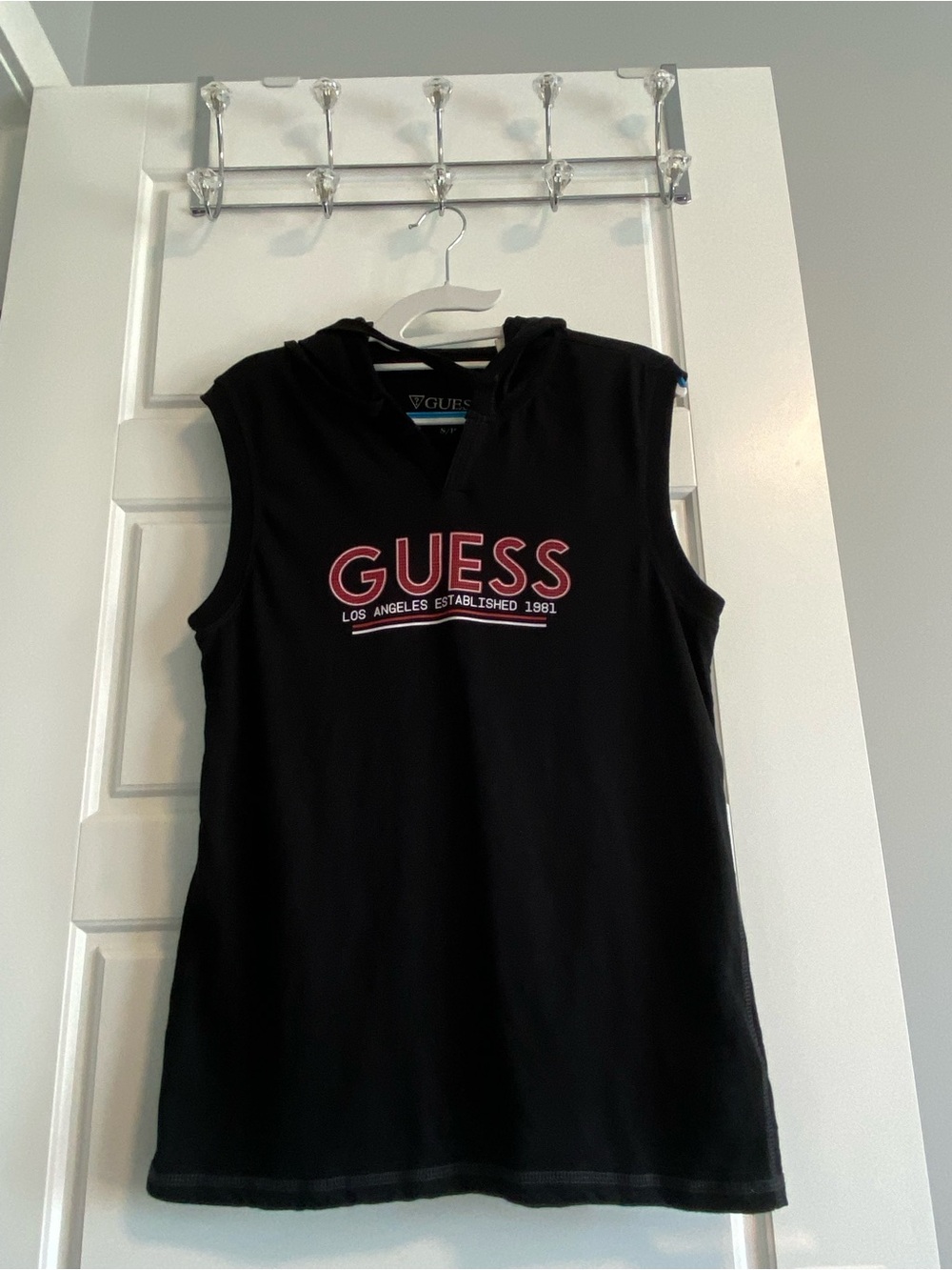 NWOT GUESS Black Sleeveless Logo Hooded Tank